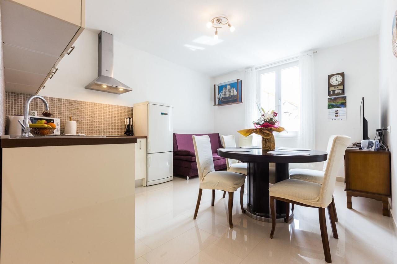 Drago 2Br Apt. In Old Town Zadar Buitenkant foto